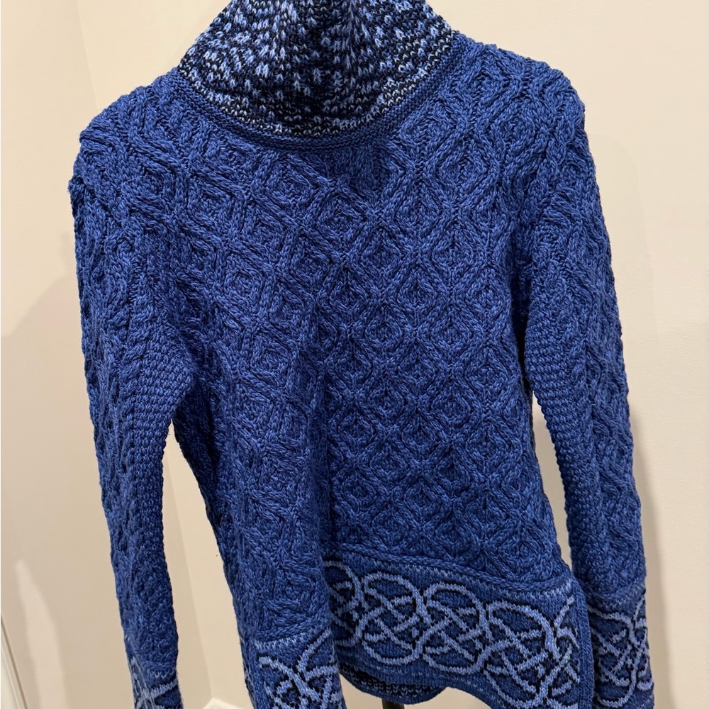 Irish Blue Cable Knit 100% Merino Wool Women's Sweater
